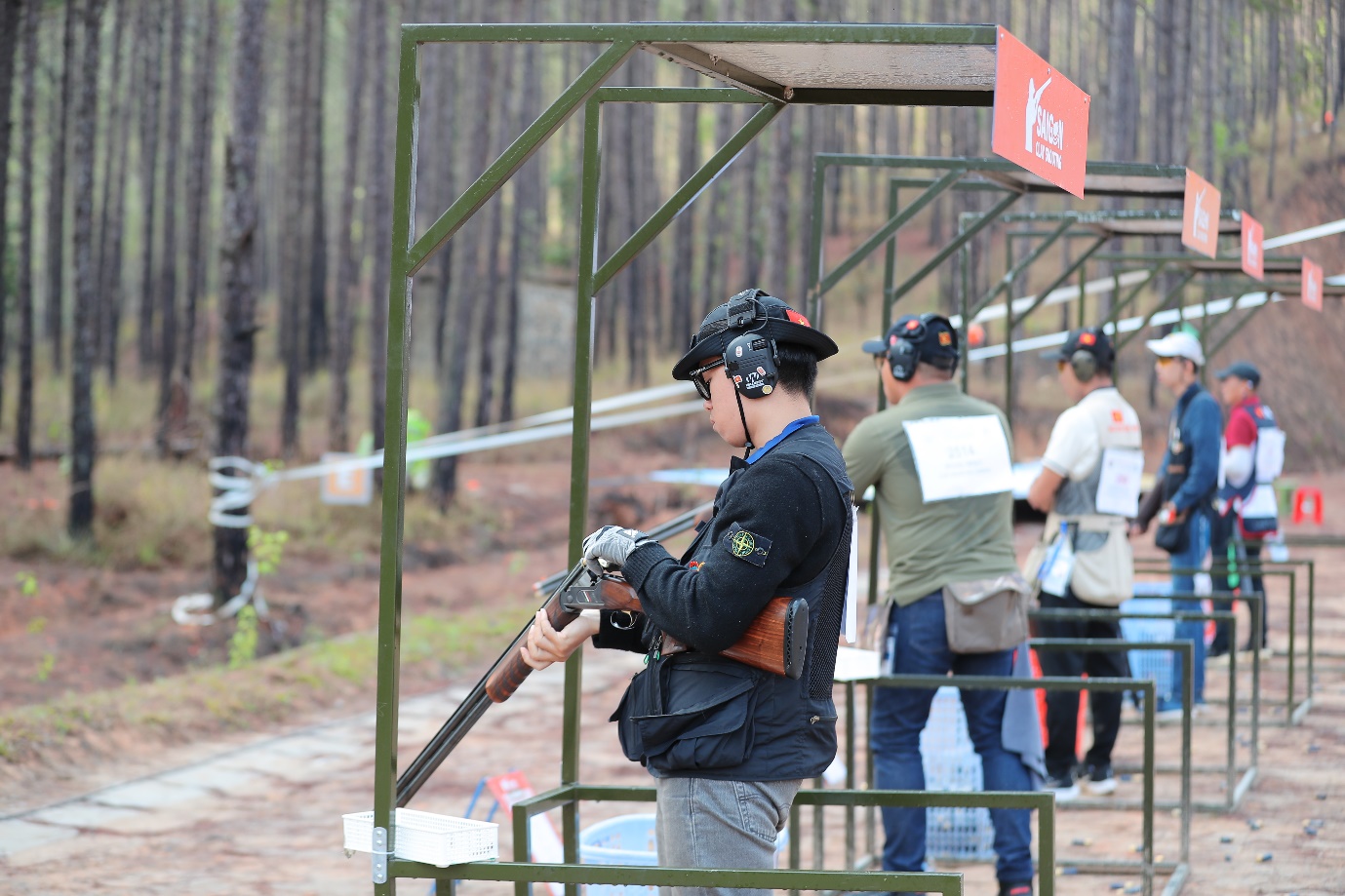 Giải đấu chia thành các bảng A, B và Newbie cho Nam và bảng Nữ