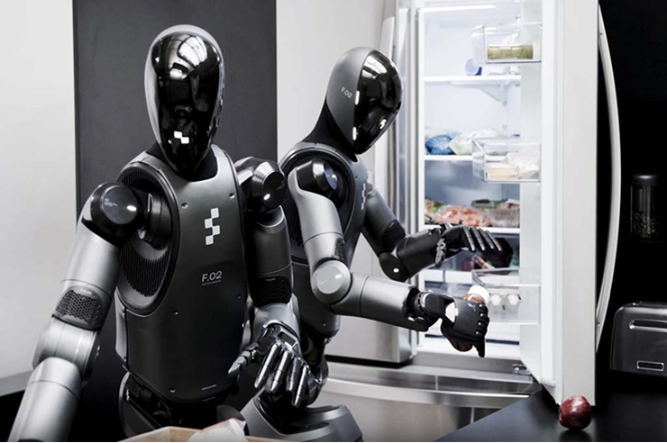 Robot hình người Figure 02 của Mỹ có dáng đi uyển chuyển giống hệ người thật.