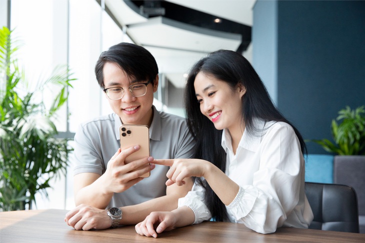 Người dùng chuộng mua sắm trên VnShop.