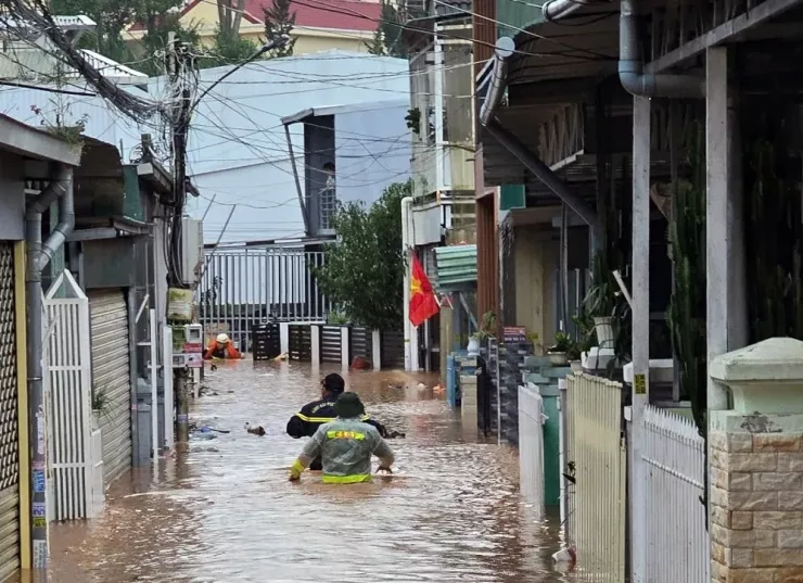 Theo báo cáo nhanh, tại phường Xuân Trường – Đà Lạt, lượng mưa đo được đến 70,0mm.