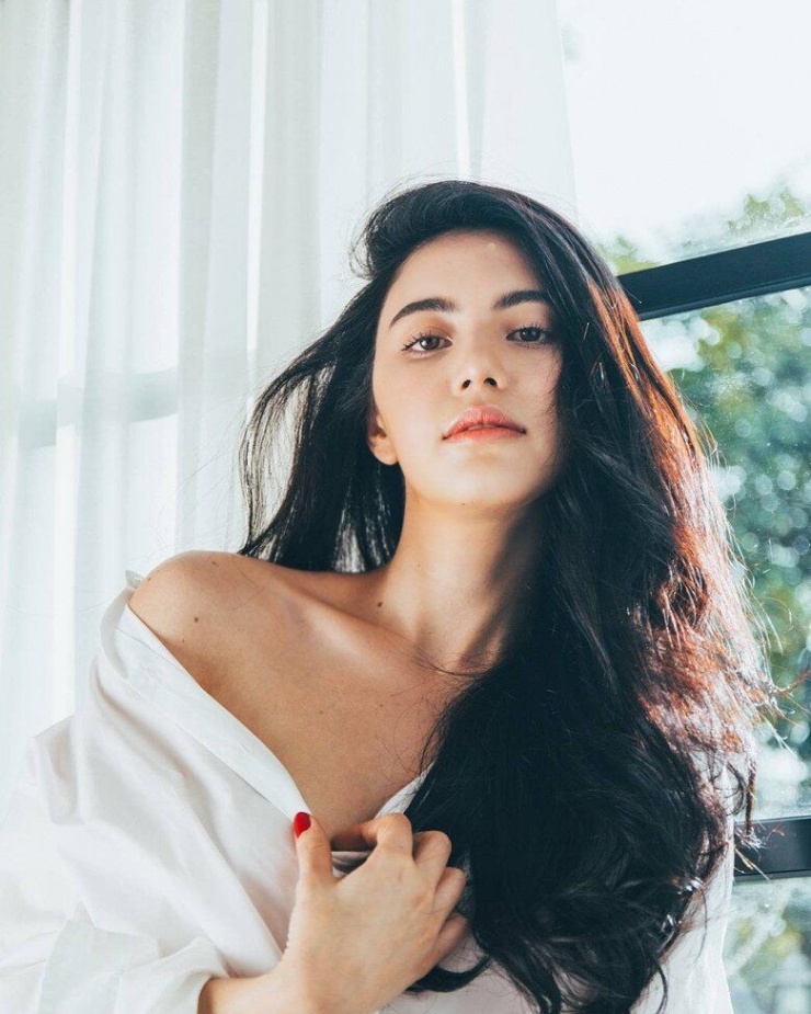 "Ma nữ" đẹp nhất Thái Lan U40 vẫn trẻ trung như gái đôi mươi nhờ 5 bí quyết này - 4