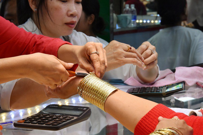 Giá vàng hôm nay đi lên