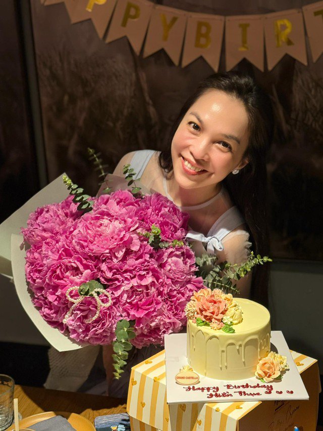 Mặt mộc tuổi 44 của Hiền Thục - 5