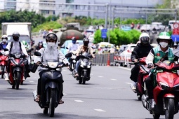 Tin tức trong ngày - Miền Bắc oi nóng đỉnh điểm trước khi đón mưa dông