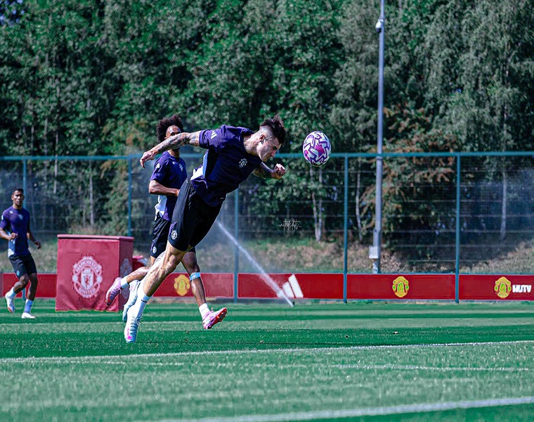 Thư hùng MU - Arsenal: Sesko và Gyokeres, ai 