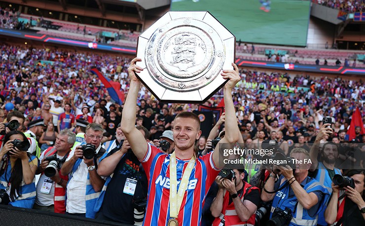 Adam Wharton lọt vào “tầm ngắm” của Real Madrid