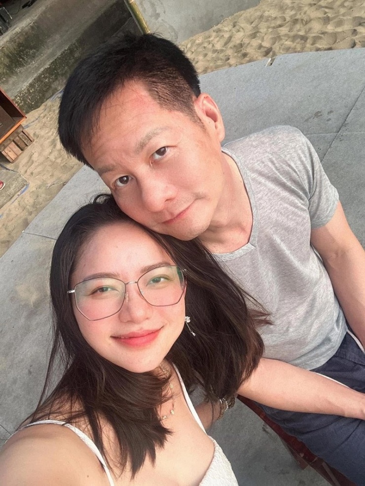Cựu người mẫu Phan Như Thảo bên ông xã - đại gia Đức An.