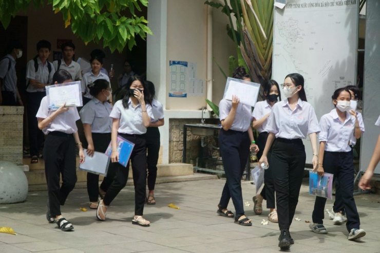 Học sinh Khánh Hòa chưa phải mặc chung một đồng phục.