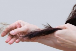 5 sai lầm khi gội đầu khiến tóc rụng như lá mùa thu