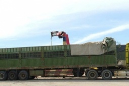 Tin tức trong ngày - Phạt 333 triệu đồng tài xế và chủ hàng chở vượt quá tải trọng 429%