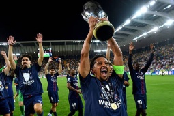 Bóng đá - PSG đón cú ăn 5 lịch sử, Tottenham lỡ khởi đầu trong mơ với HLV mới