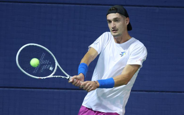 Atmane là "Ngựa ô" của giải đấu