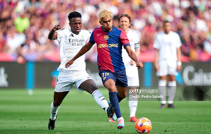 Lamine Yamal thi đấu bùng nổ trước Real Madrid mùa 2024/25