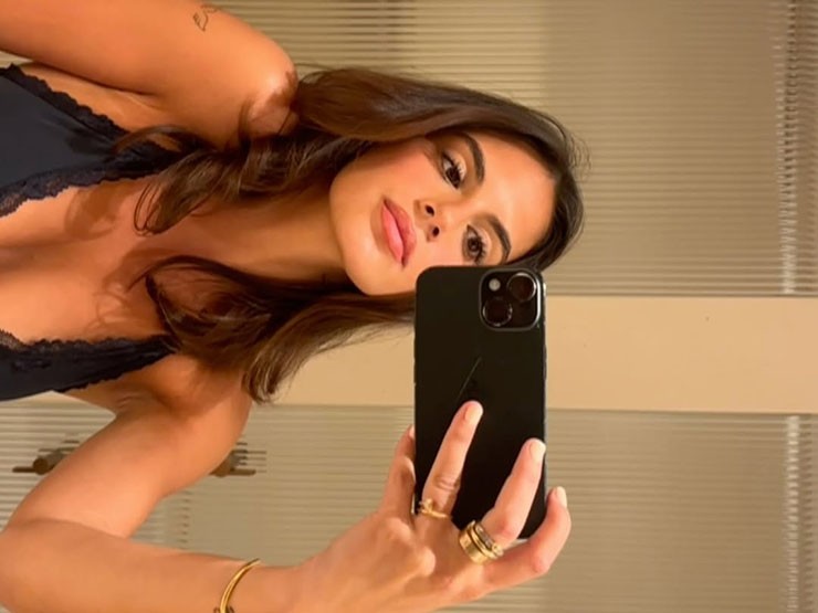 Con gái Pep Guardiola diện bikini quyến rũ, fan thổn thức ví như "thiên thần" - 2