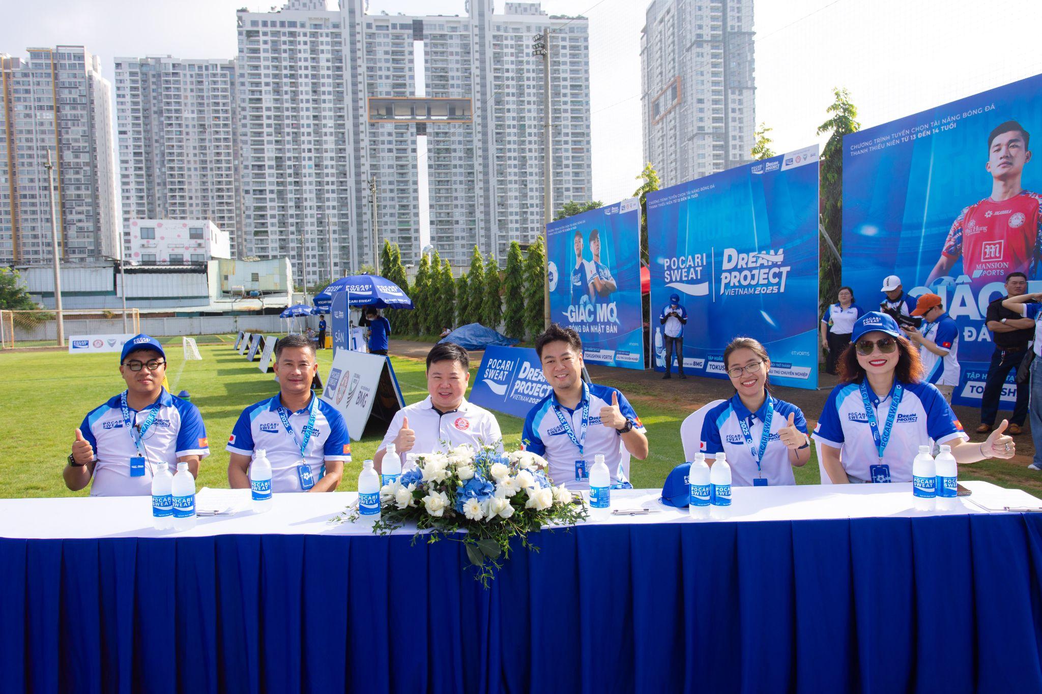 Những con số biết nói làm nên thành công của Giấc mơ bóng đá Nhật Bản mùa 1 - 4