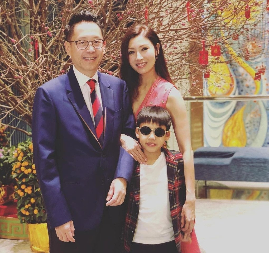Gia đình nhà họ Hứa đang tận hưởng cuộc sống xa hoa trong căn biệt thự hơn 1 tỷ HKD. Ảnh: HK01