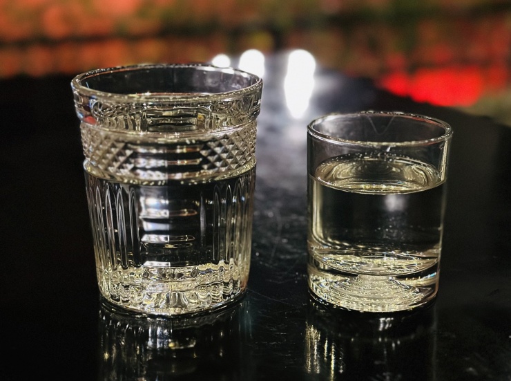 Người dân nên cẩn trọng khi uống rượu. Ảnh minh họa: Ban Mai