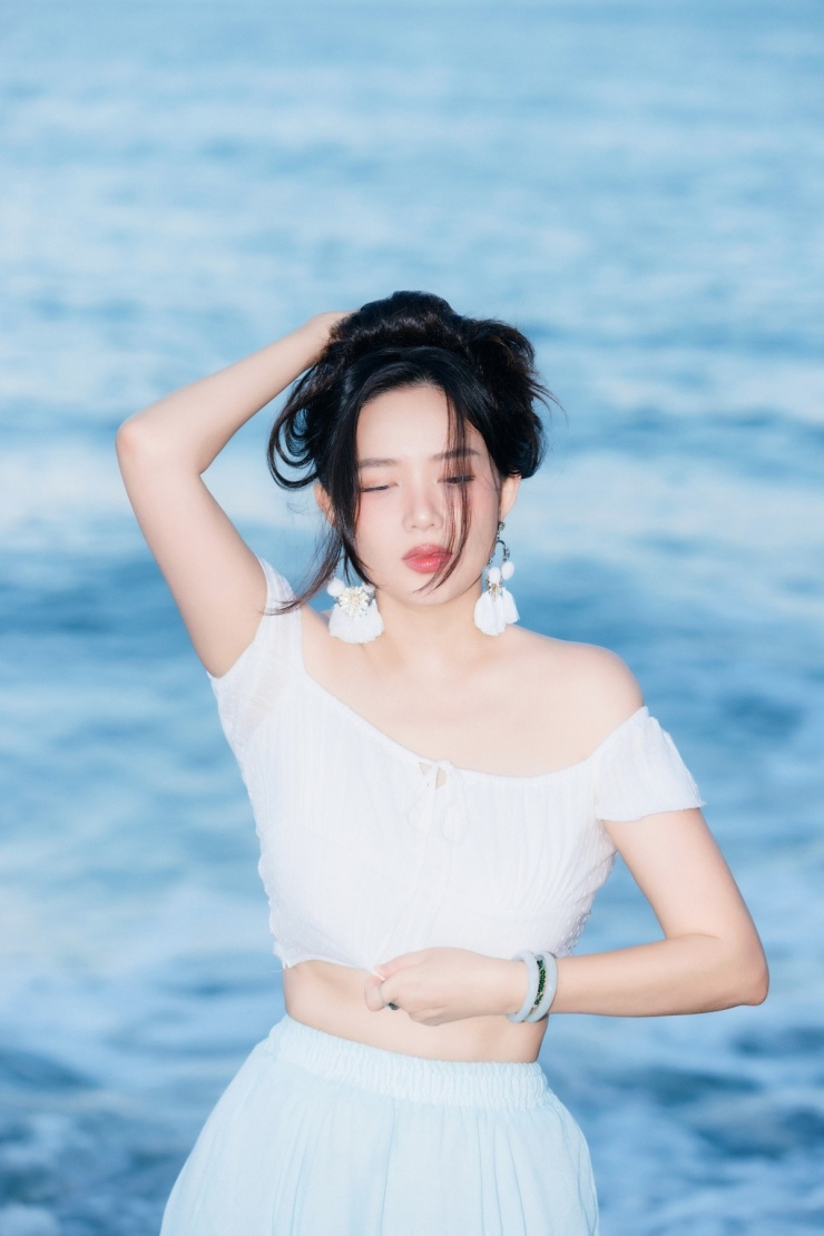 Sắc vóc Phan Như Thảo khi nặng gần 80 kg - 7