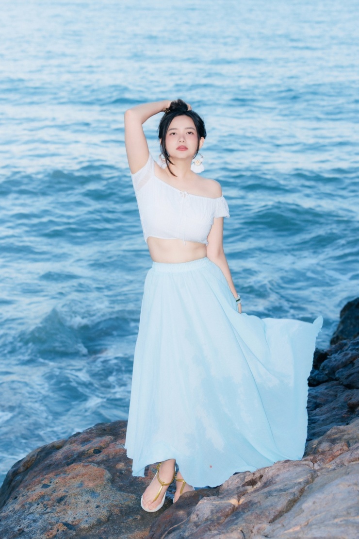 Sắc vóc Phan Như Thảo khi nặng gần 80 kg - 8