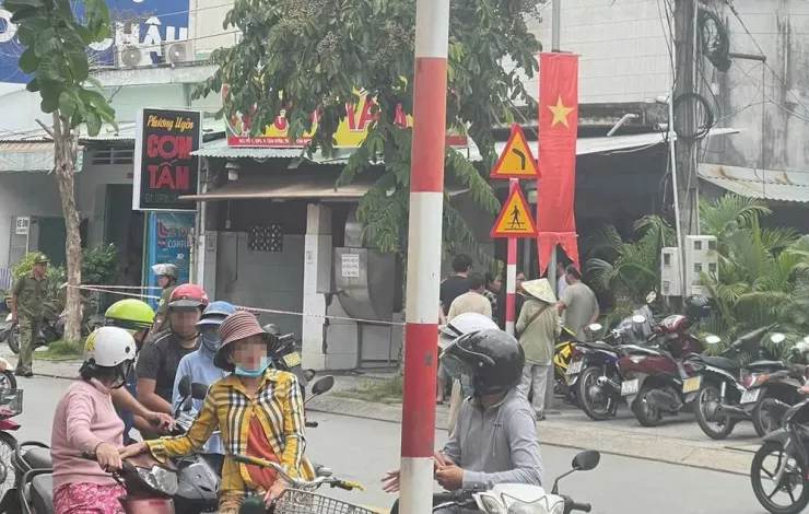 Khu vực hiện trường xảy ra vụ thanh niên bóp cổ bà cụ đến chết.