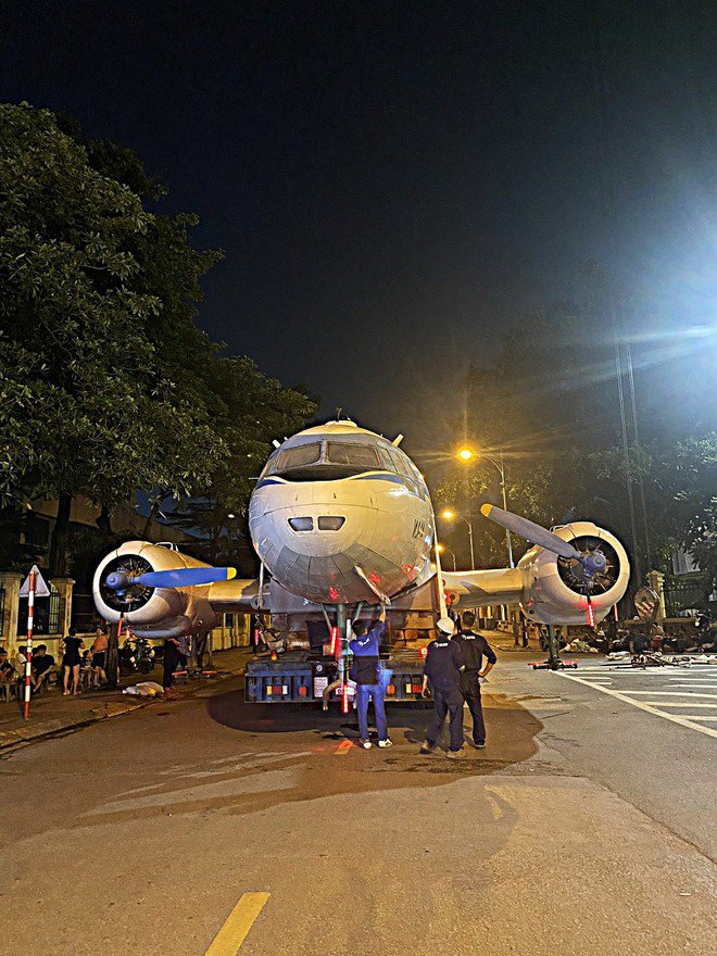 Chuyên cơ từng chở Bác Hồ được vận chuyển tới Triển lãm 80 năm Độc lập - Tự do - Hạnh phúc - 1