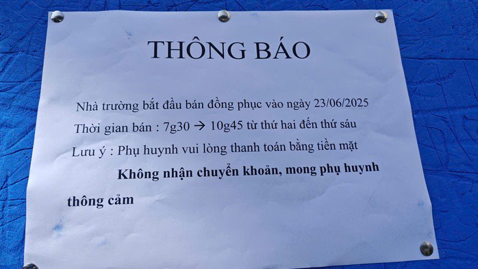 Thông báo không nhận chuyển khoản của một trường ở TP HCM
