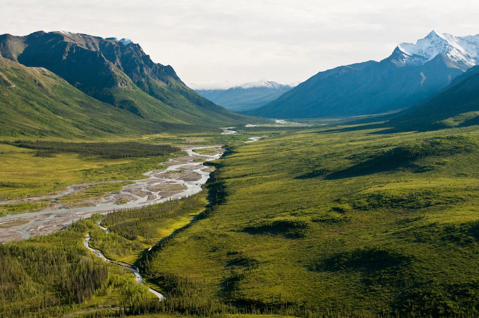 Gates of the Arctic còn có sáu con sông tuyệt mỹ, trong đó có sông Koyukuk, nổi tiếng với làn nước trong và hệ sinh thái phong phú.
