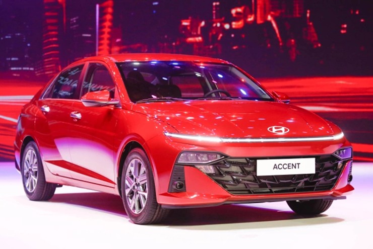 Hyundai Accent đang ngày càng hụt hơi trước đối thủ chính.