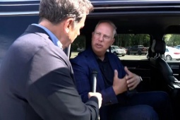 Thế giới - Thượng đỉnh Alaska: Ông Putin khởi hành, ngoại trưởng và đại sứ Nga đã tới nơi