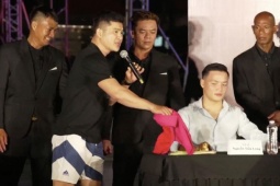 MMA 2 đấu 2 cực nóng: Ngọc Thức tặng đối thủ váy, nói "chấp cả 2 chân, 2 tay"