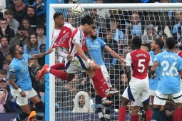 Bóng đá - Ngoại hạng Anh mạnh tay với "nghệ thuật hắc ám", Arsenal có bị ảnh hưởng?