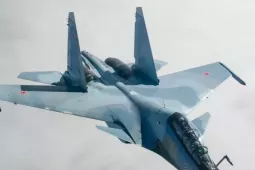 Rộ tin Nga mất tiêm kích Su-30SM gần đảo Rắn