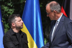 Thế giới - Ukraine nỗ lực xoay chuyển cục diện trước thượng đỉnh Trump-Putin