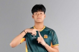 Cầu thủ Việt Nam cao gần 2m sắp xuất hiện ở V-League