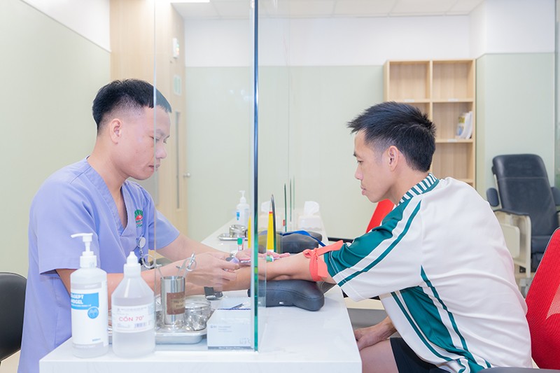 Cầu thủ CLB Hà Nội sẽ được chăm sóc sức khỏe toàn diện tại BVĐK Hồng Ngọc