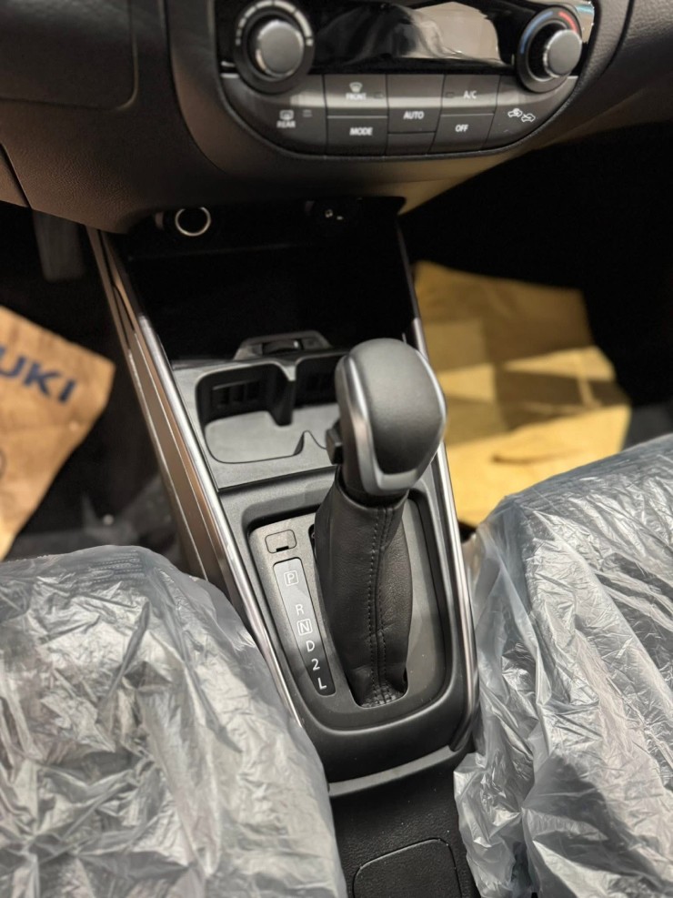 Ưu nhược điểm của Suzuki XL7 Hybrid giá khởi điểm từ 599,9 triệu đồng - 5