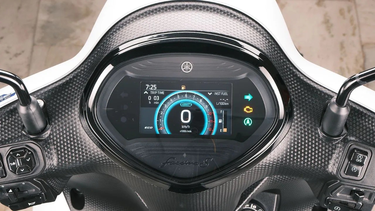 Fascino 125 S có màn hình TFT kết nối Bluetooth