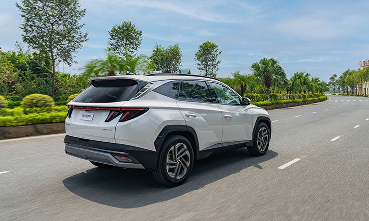 Hyundai Tucson 2025: SUV Hàn Quốc phá vỡ định kiến 