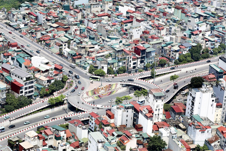 Trung tâm Hà Nội nhìn từ trực thăng quân sự - 11