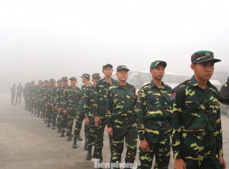 Quân đội Lào tham gia lễ diễu binh, diễu hành kỷ niệm 80 năm Quốc khánh Việt Nam - 1