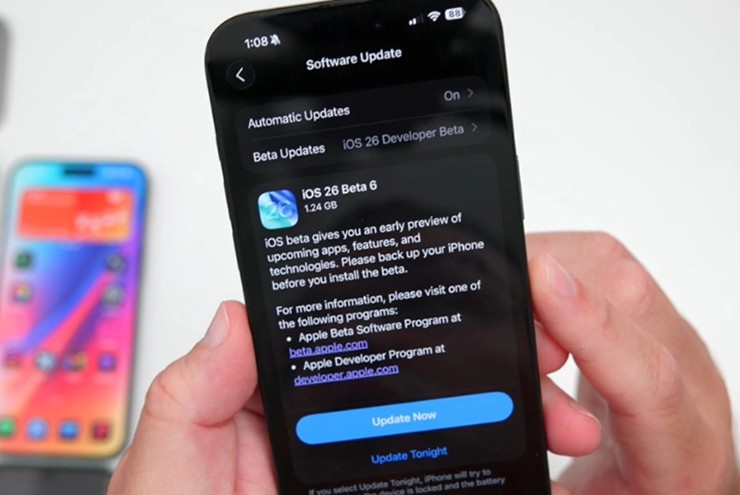 iOS 26 beta 6 hiện đã được cung cấp cho các thiết bị tương thích.