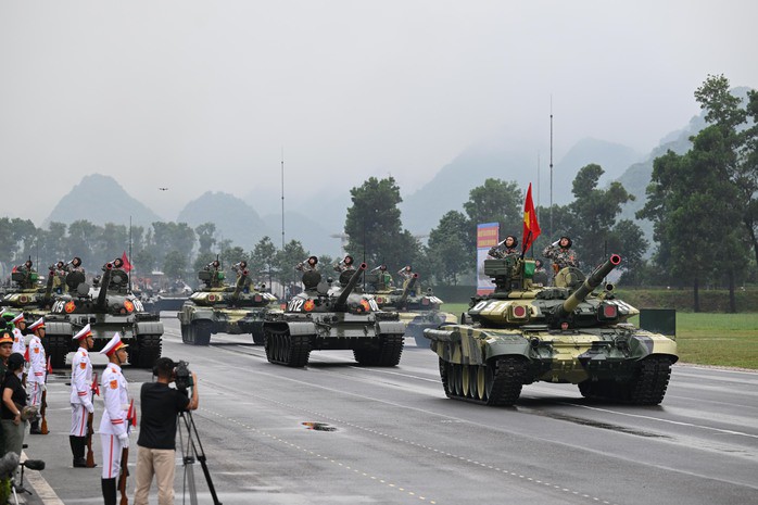 Khối khí tài quân sự