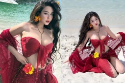 Bạn trẻ - Cuộc sống - "Đệ nhất hot girl Sài thành" Võ Ngọc Trân gây bão với bộ váy cắt xẻ trên biển