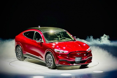 Mẫu xe điện đầu tiên của Ford có mặt tại Việt Nam, giá từ 2,6 tỷ đồng