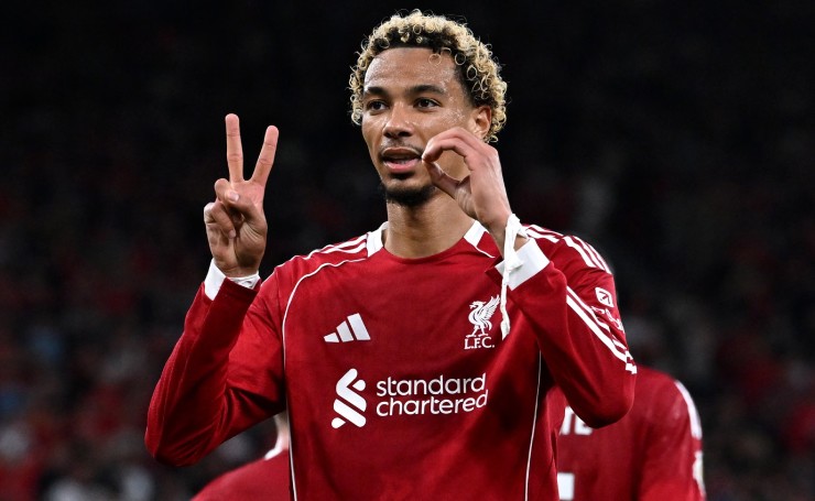 Tân binh Ekitike tiếp tục ghi bàn cho Liverpool