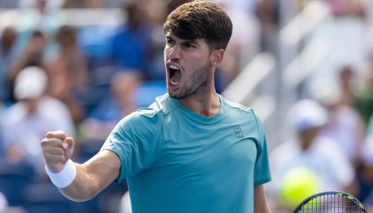 Alcaraz đang thu hẹp đáng kể khoách cách điểm với Sinner ở bảng xếp hạng ATP, cuộc đua số 1 thế giới ngày càng nóng 