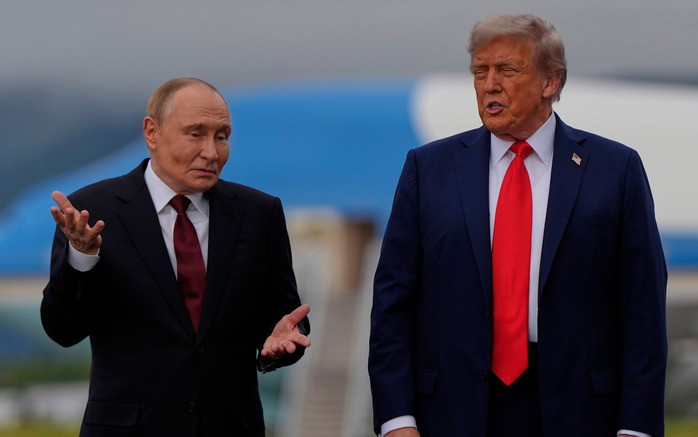 Tổng thống Donald Trump và người đồng cấp Nga vừa gặp nhau tại Alaska. Ảnh: AP