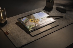 Thời trang Hi-tech - Máy tính bảng "3 trong 1" với màn hình nhám chống lóa