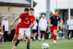 Bóng đá - Con trai Rooney 15 tuổi thăng cấp vượt bậc, ra mắt U18 MU