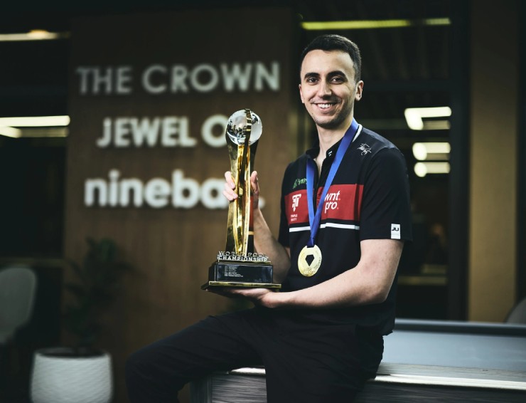 Fedor Gorst để thua Hoàng "Sao" ở vòng 1/8